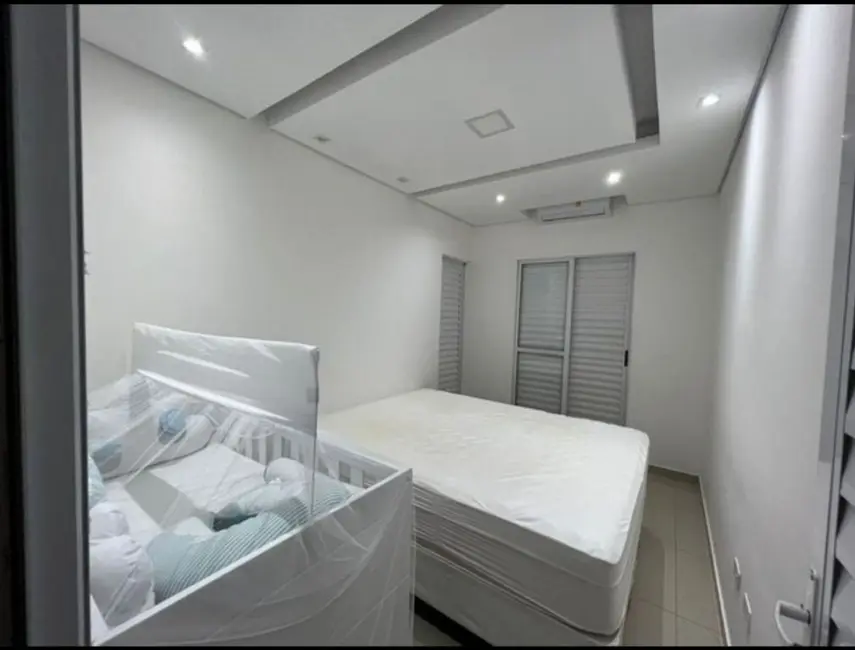 Foto 9 de Casa com 2 quartos à venda, 480m2 em Guaruja - SP