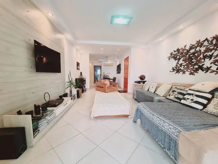 Foto 8 de Apartamento com 4 quartos à venda, 180m2 em Vila Luis Antônio, Guaruja - SP