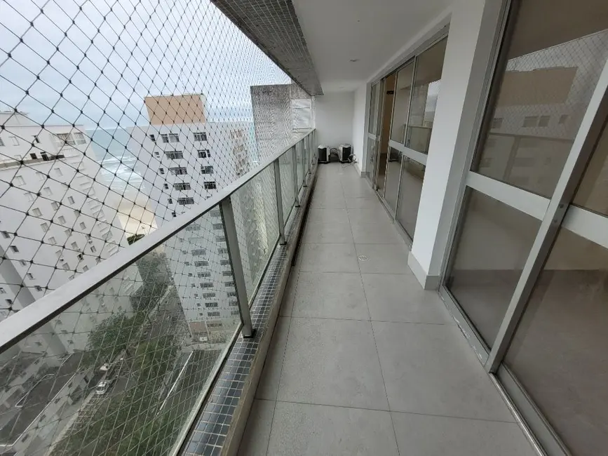 Cobertura com 3 quartos à venda, 420m2 em Barra Funda, Guaruja - SP - imagem 4 Foto 4 de Cobertura com 3 quartos à venda, 420m2 em Barra Funda, Guaruja - SP