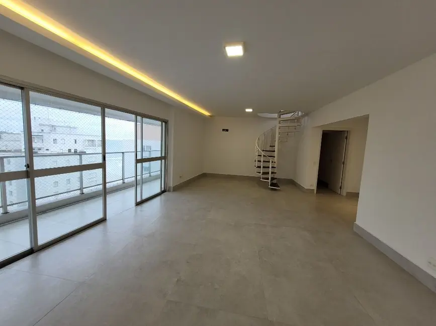 Cobertura com 3 quartos à venda, 420m2 em Barra Funda, Guaruja - SP - imagem 2 Foto 2 de Cobertura com 3 quartos à venda, 420m2 em Barra Funda, Guaruja - SP