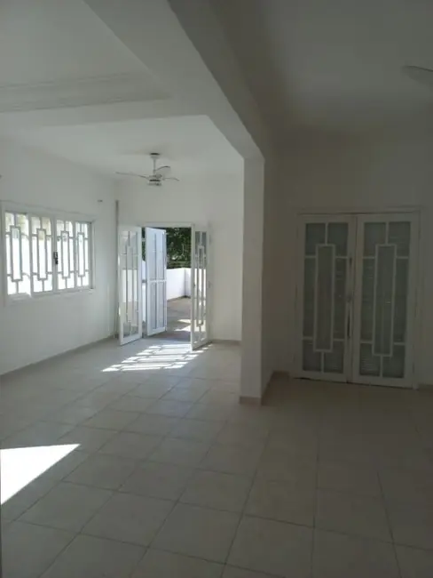 Foto 2 de Casa com 4 quartos à venda, 455m2 em Guaruja - SP