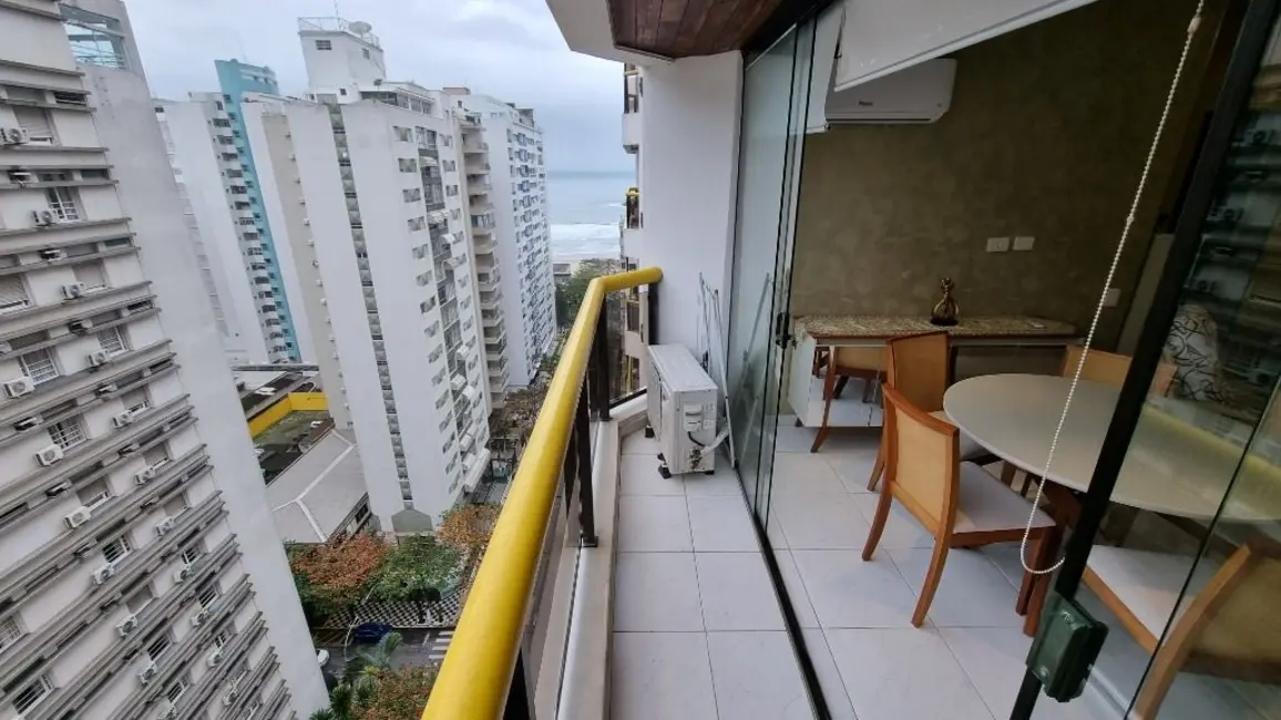Foto 1 de Loft / Flat com 2 quartos à venda, 76m2 em Guaruja - SP