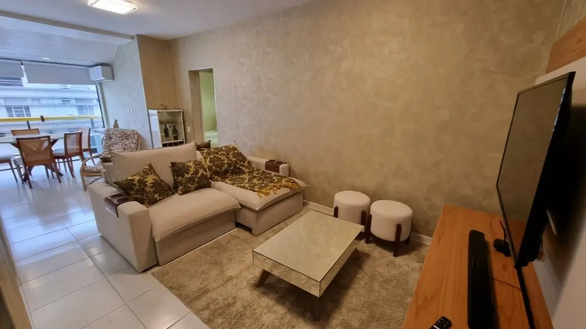 Foto 2 de Loft / Flat com 2 quartos à venda, 76m2 em Guaruja - SP