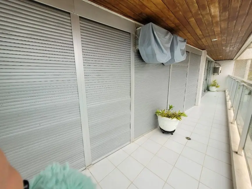 Apartamento com 3 quartos à venda, 168m2 em Guaruja - SP - imagem 5 Foto 5 de Apartamento com 3 quartos à venda, 168m2 em Guaruja - SP