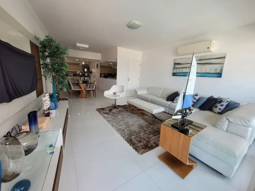 Foto 3 de Apartamento com 3 quartos à venda, 168m2 em Guaruja - SP