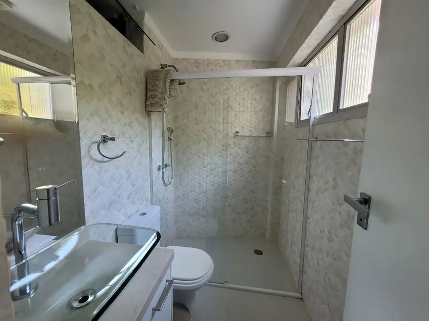 Foto 8 de Apartamento com 3 quartos à venda, 168m2 em Guaruja - SP