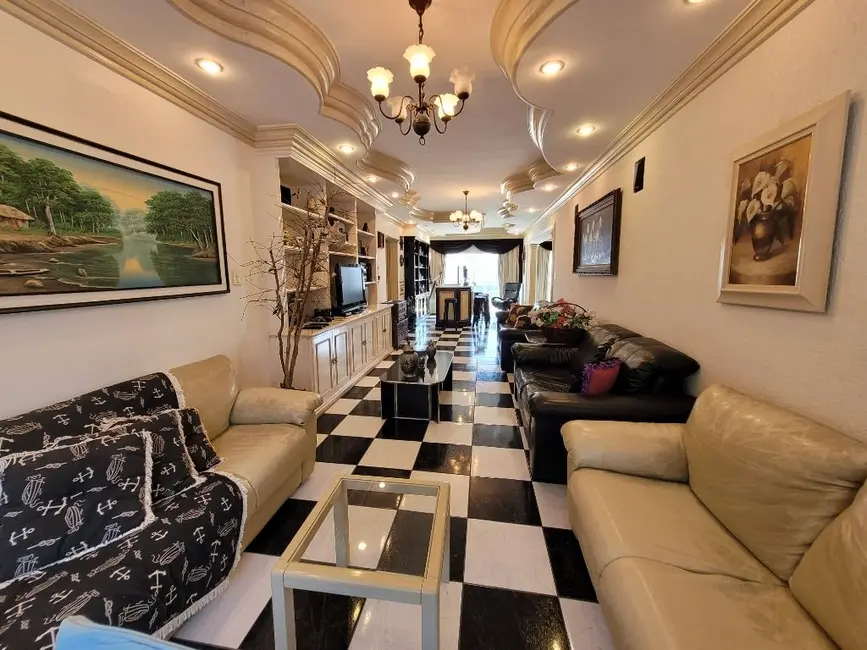 Foto 3 de Apartamento com 3 quartos à venda, 260m2 em Guaruja - SP