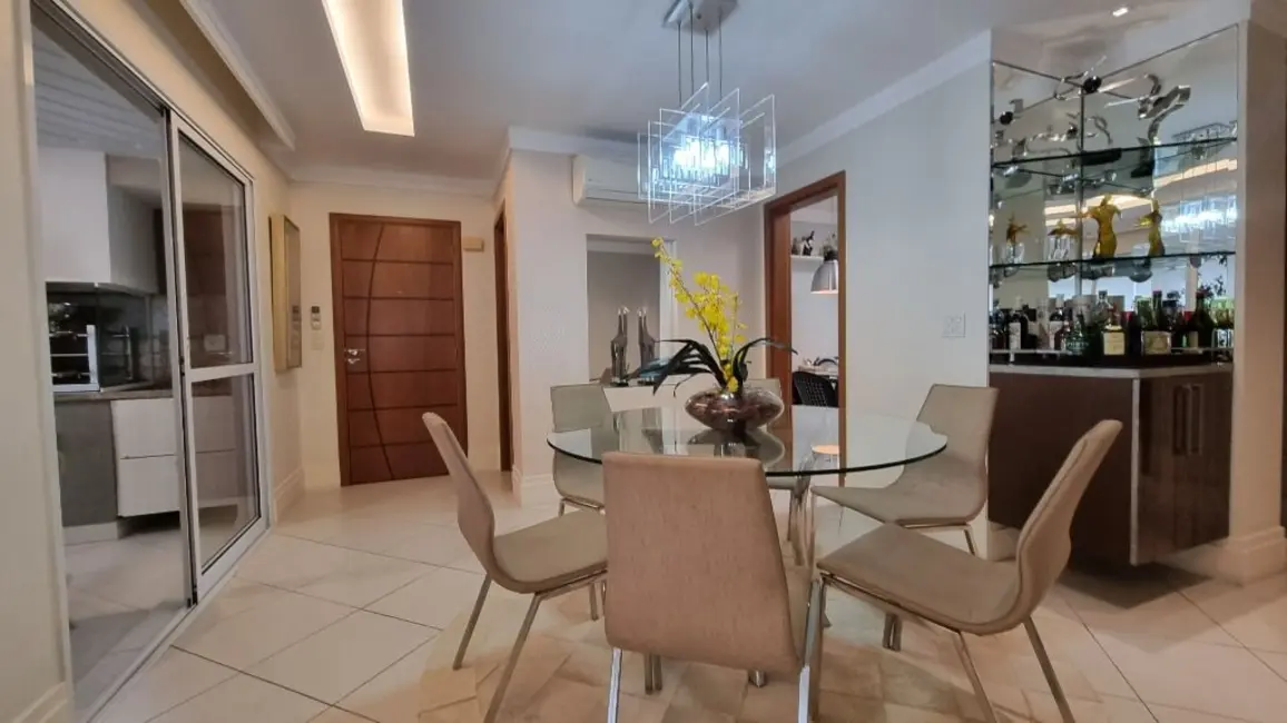 Foto 6 de Apartamento com 3 quartos à venda, 148m2 em Vila Luis Antônio, Guaruja - SP