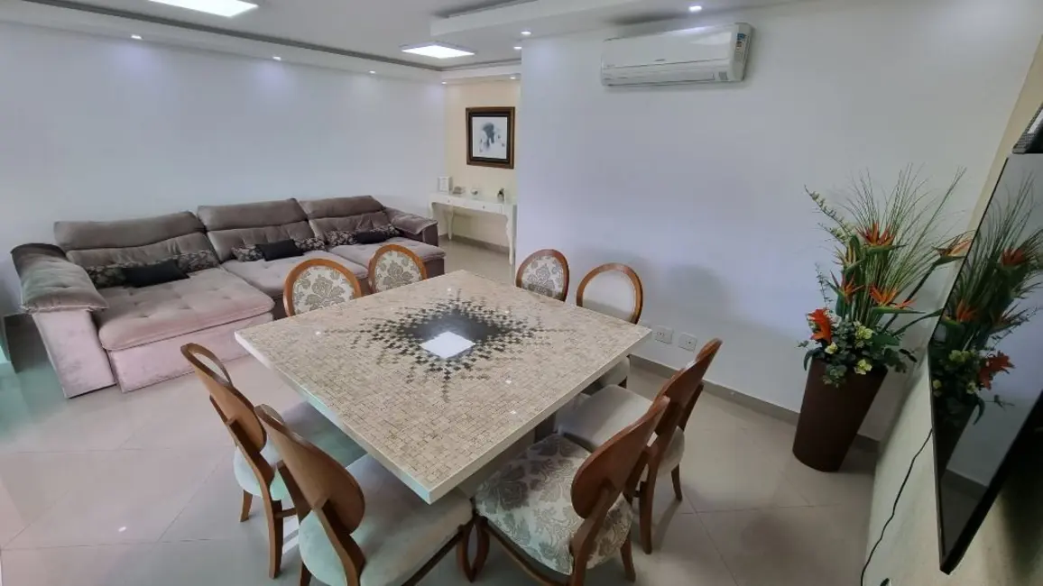 Apartamento com 3 quartos à venda, 135m2 em Guaruja - SP - imagem 7 Foto 7 de Apartamento com 3 quartos à venda, 135m2 em Guaruja - SP