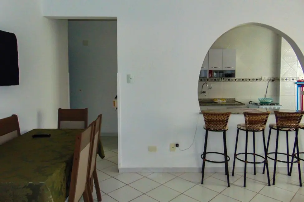 Apartamento com 1 quarto à venda, 64m2 em Barra Funda, Guaruja - SP - imagem 3 Foto 3 de Apartamento com 1 quarto à venda, 64m2 em Barra Funda, Guaruja - SP
