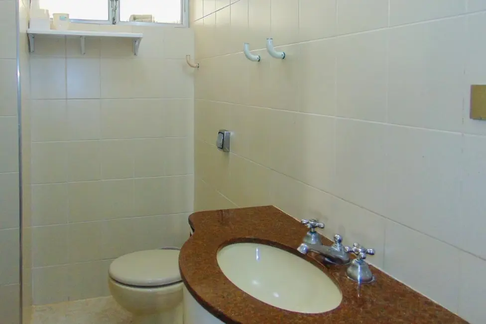 Foto 9 de Apartamento com 3 quartos à venda, 137m2 em Guaruja - SP