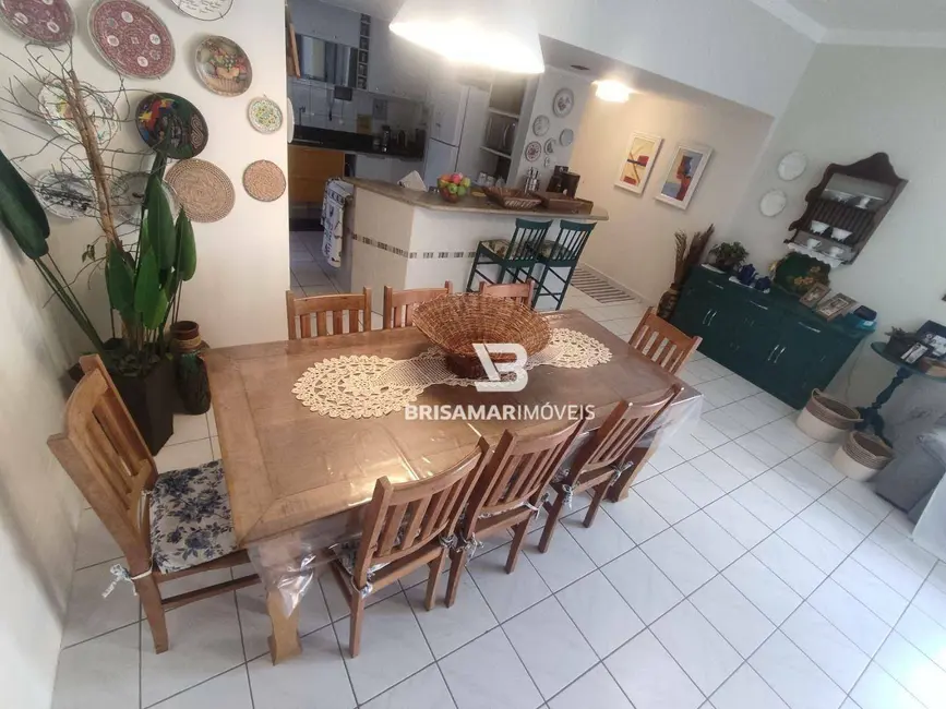 Foto 6 de Apartamento com 3 quartos à venda, 110m2 em Vila Luis Antônio, Guaruja - SP