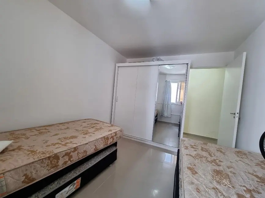 Foto 9 de Apartamento com 2 quartos à venda, 70m2 em Guaruja - SP