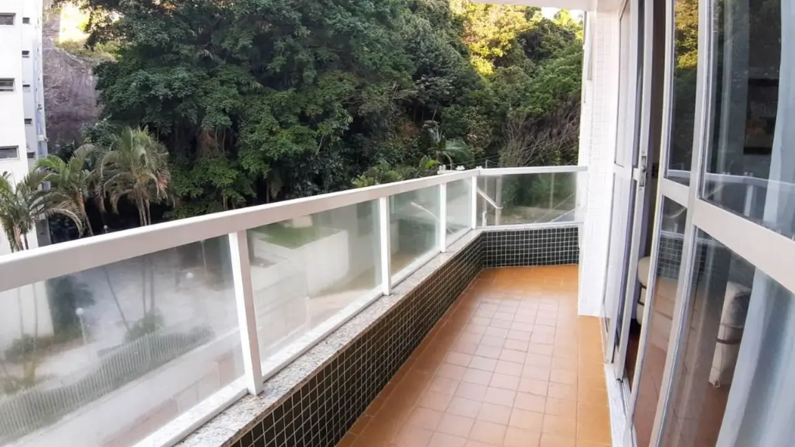 Foto 3 de Apartamento com 3 quartos à venda, 120m2 em Guaruja - SP