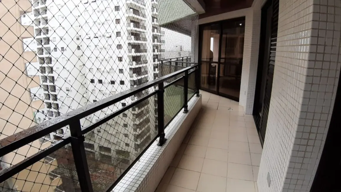 Apartamento com 3 quartos à venda, 179m2 em Guaruja - SP - imagem 9 Foto 9 de Apartamento com 3 quartos à venda, 179m2 em Guaruja - SP