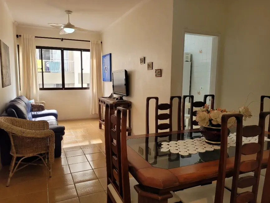 Foto 2 de Apartamento com 2 quartos à venda, 62m2 em Jardim Las Palmas, Guaruja - SP
