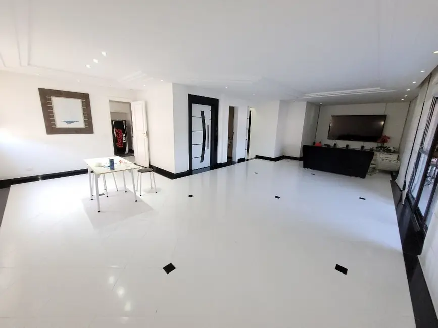 Foto 2 de Apartamento com 3 quartos à venda e para alugar, 195m2 em Barra Funda, Guaruja - SP