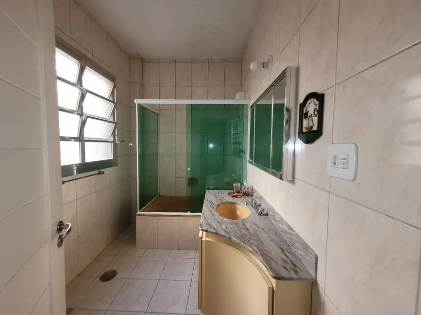 Apartamento com 3 quartos à venda, 209m2 em Guaruja - SP - imagem 9 Foto 9 de Apartamento com 3 quartos à venda, 209m2 em Guaruja - SP