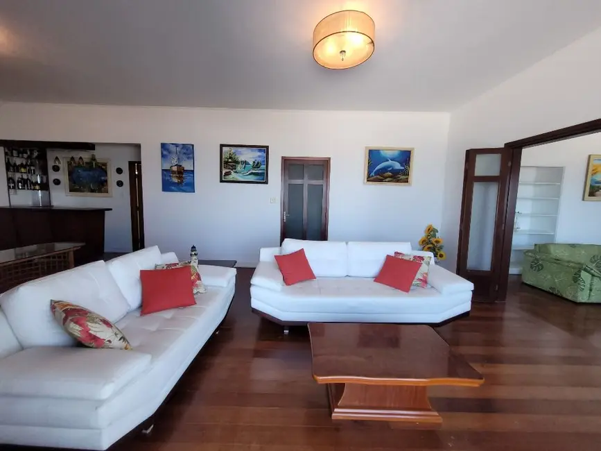 Apartamento com 3 quartos à venda, 209m2 em Guaruja - SP - imagem 2 Foto 2 de Apartamento com 3 quartos à venda, 209m2 em Guaruja - SP