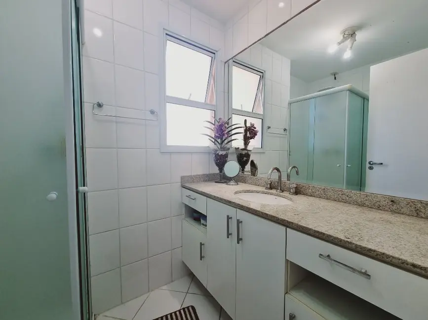 Foto 8 de Apartamento com 3 quartos à venda, 120m2 em Vila Luis Antônio, Guaruja - SP