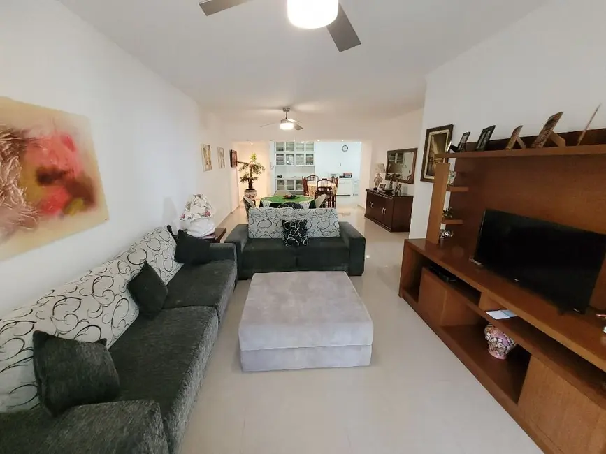 Apartamento com 3 quartos à venda, 130m2 em Barra Funda, Guaruja - SP - imagem 6 Foto 6 de Apartamento com 3 quartos à venda, 130m2 em Barra Funda, Guaruja - SP