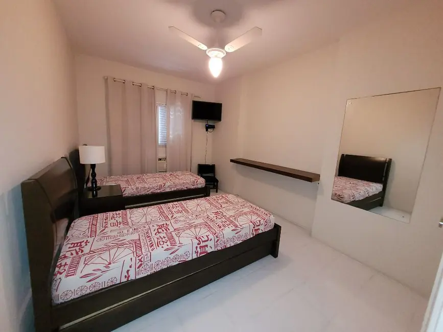 Foto 8 de Apartamento com 3 quartos à venda, 133m2 em Guaruja - SP