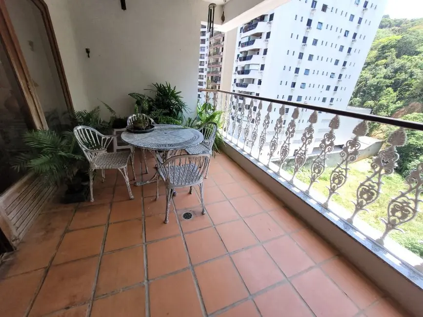 Foto 8 de Apartamento com 3 quartos à venda, 146m2 em Barra Funda, Guaruja - SP