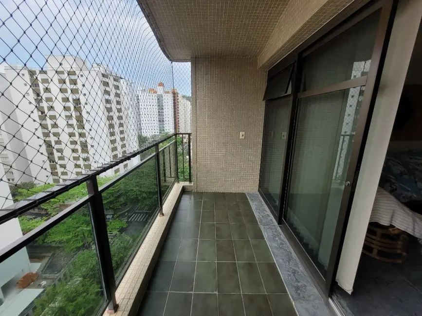 Foto 7 de Apartamento com 3 quartos à venda, 140m2 em Guaruja - SP