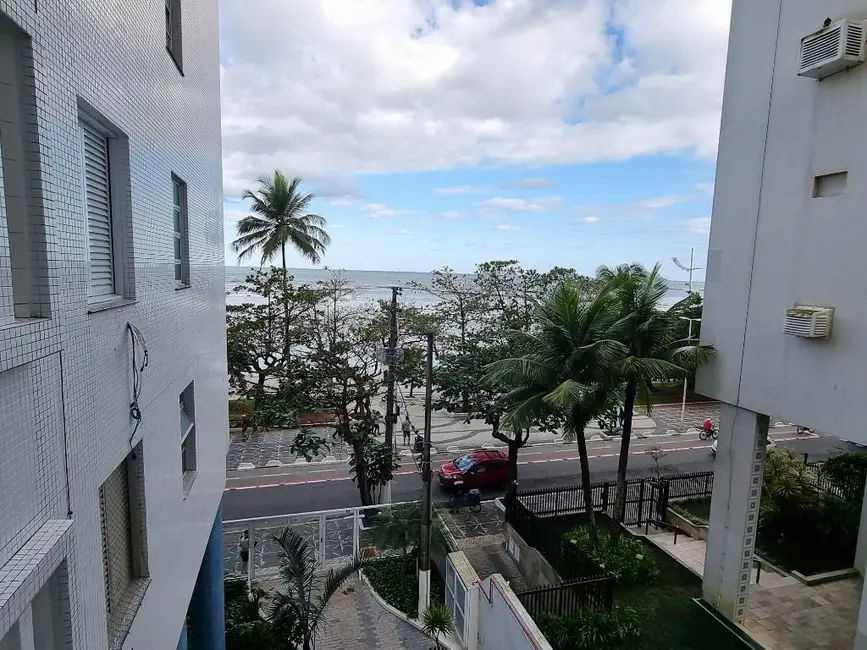 Foto 2 de Apartamento com 3 quartos à venda, 130m2 em Guaruja - SP