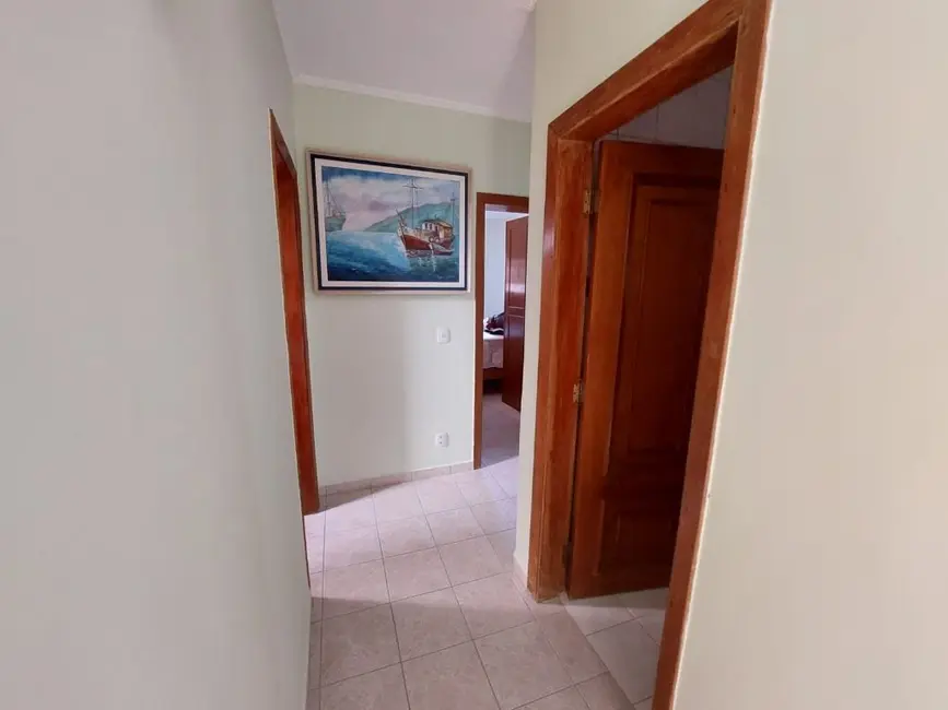 Apartamento com 3 quartos à venda, 198m2 em Barra Funda, Guaruja - SP - imagem 7 Foto 7 de Apartamento com 3 quartos à venda, 198m2 em Barra Funda, Guaruja - SP