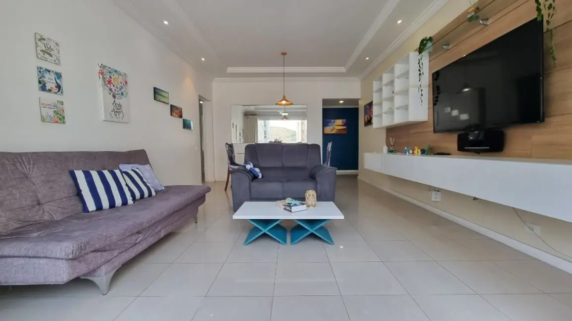 Foto 2 de Apartamento com 3 quartos à venda, 130m2 em Guaruja - SP