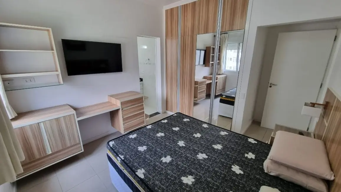 Foto 8 de Apartamento com 3 quartos à venda, 130m2 em Guaruja - SP