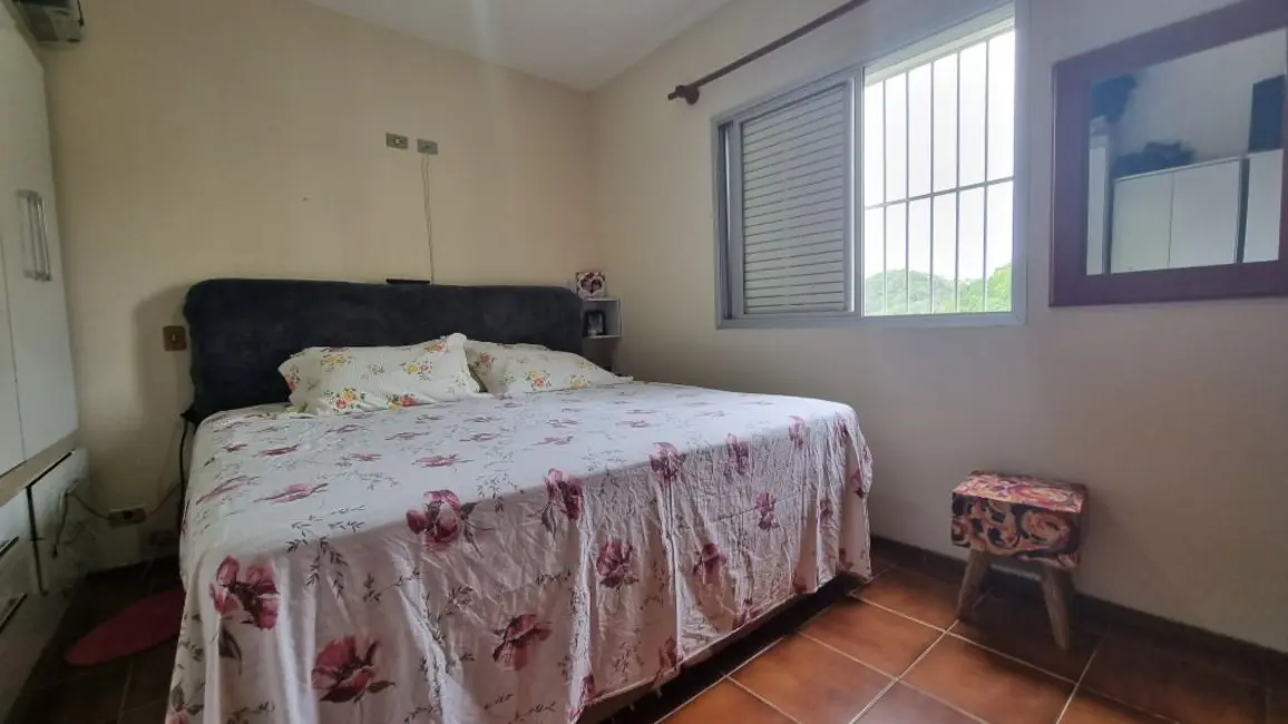 Foto 9 de Apartamento com 3 quartos à venda, 120m2 em Guaruja - SP