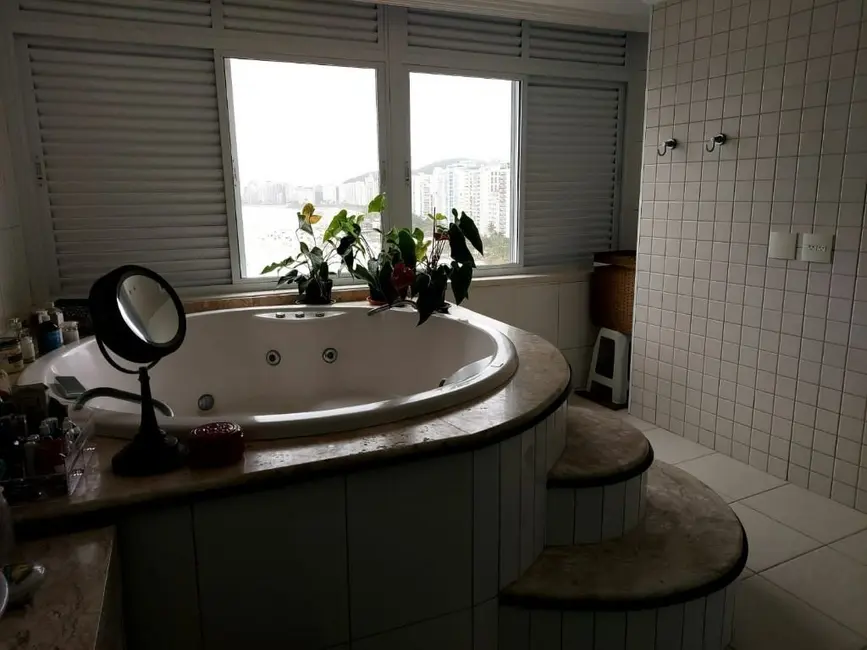Apartamento com 4 quartos à venda, 280m2 em Guaruja - SP - imagem 9 Foto 9 de Apartamento com 4 quartos à venda, 280m2 em Guaruja - SP