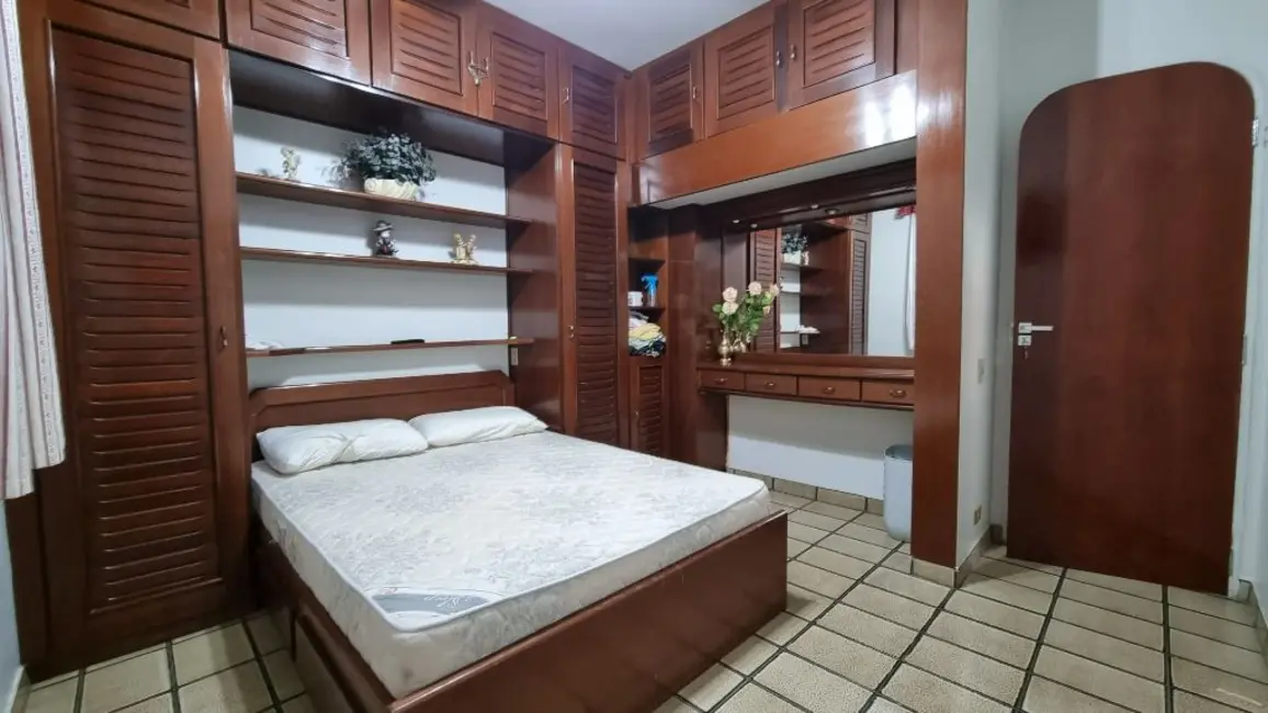 Apartamento com 2 quartos à venda, 90m2 em Guaruja - SP - imagem 6 Foto 6 de Apartamento com 2 quartos à venda, 90m2 em Guaruja - SP