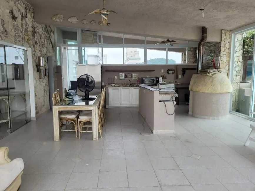 Cobertura com 6 quartos à venda, 270m2 em Guaruja - SP - imagem 5 Foto 5 de Cobertura com 6 quartos à venda, 270m2 em Guaruja - SP