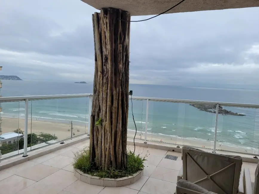 Cobertura com 6 quartos à venda, 270m2 em Guaruja - SP - imagem 4 Foto 4 de Cobertura com 6 quartos à venda, 270m2 em Guaruja - SP