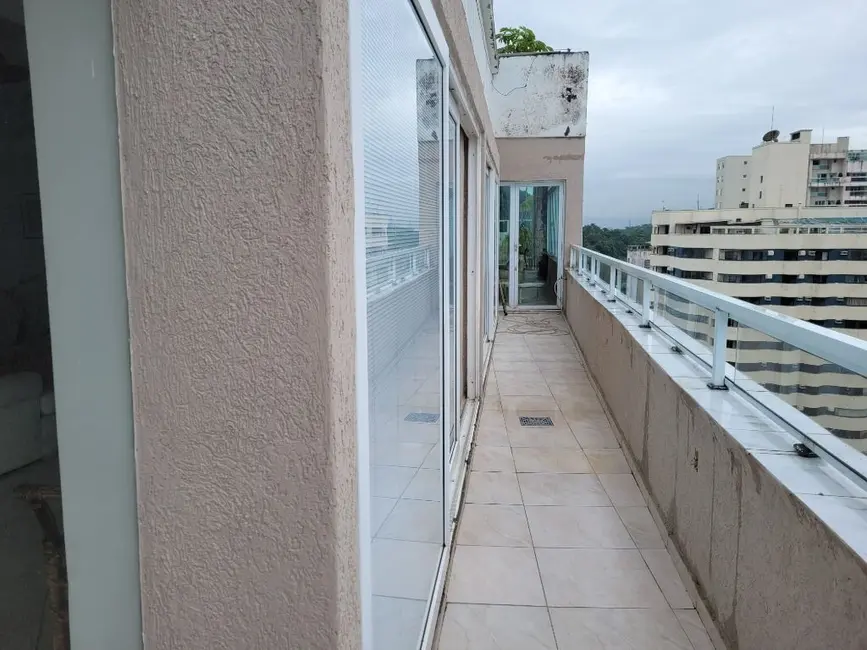 Cobertura com 6 quartos à venda, 270m2 em Guaruja - SP - imagem 3 Foto 3 de Cobertura com 6 quartos à venda, 270m2 em Guaruja - SP