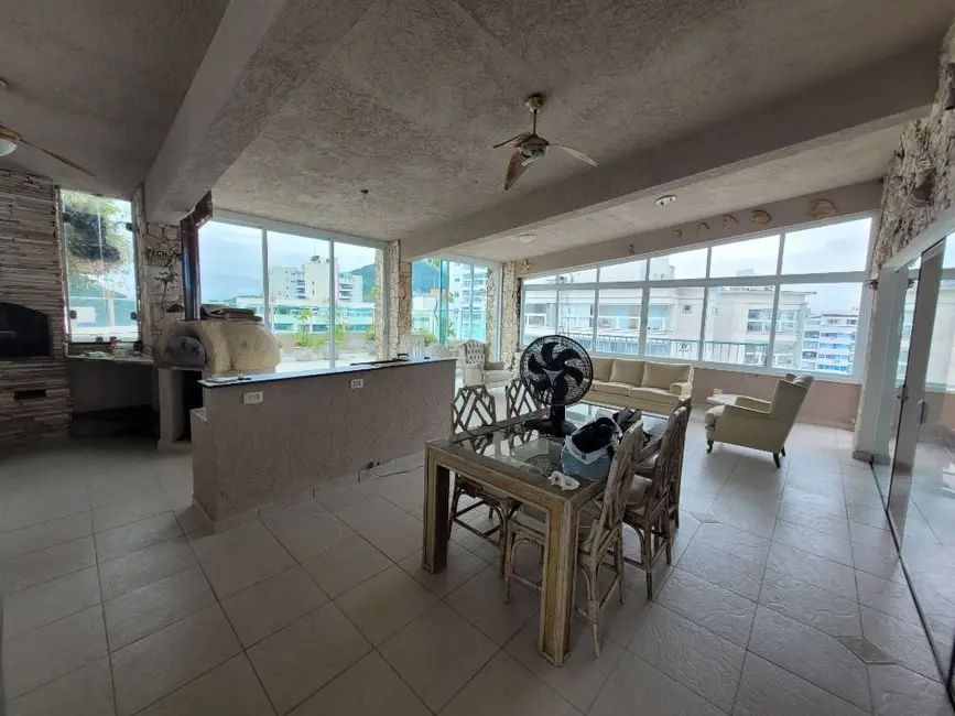 Cobertura com 6 quartos à venda, 270m2 em Guaruja - SP - imagem 7 Foto 7 de Cobertura com 6 quartos à venda, 270m2 em Guaruja - SP