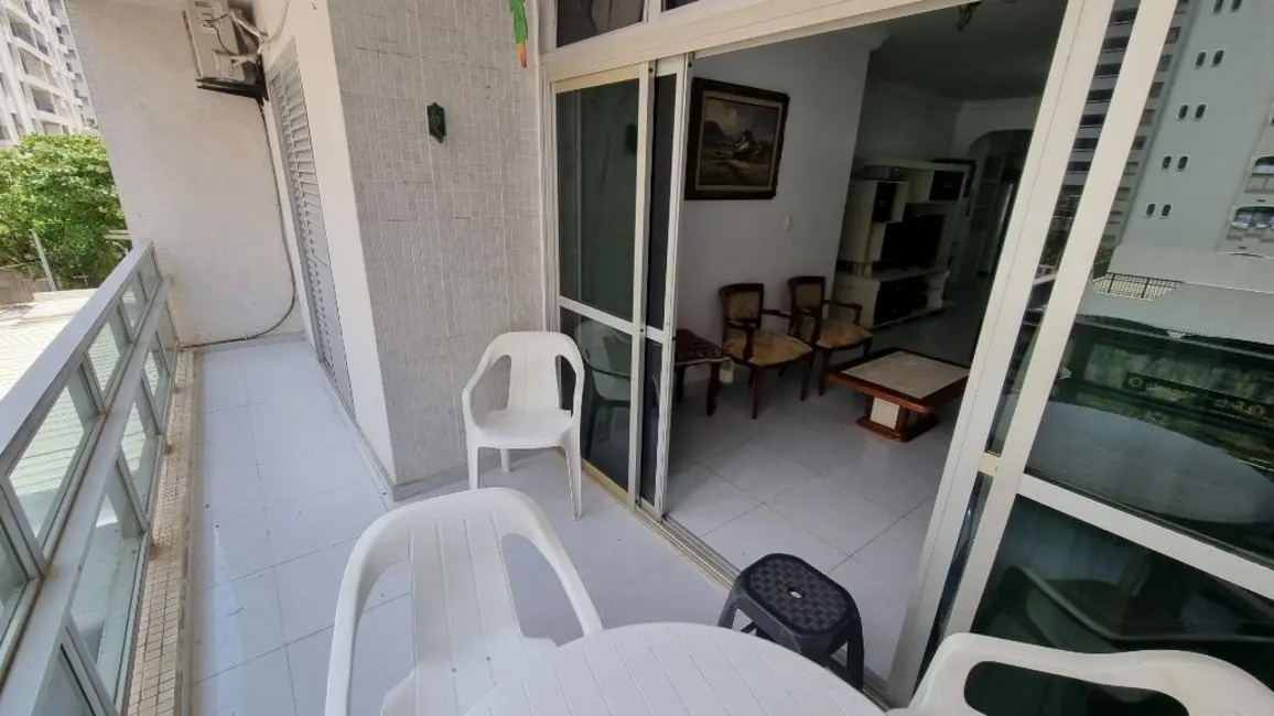 Apartamento com 3 quartos à venda, 140m2 em Barra Funda, Guaruja - SP - imagem 1 Foto 1 de Apartamento com 3 quartos à venda, 140m2 em Barra Funda, Guaruja - SP