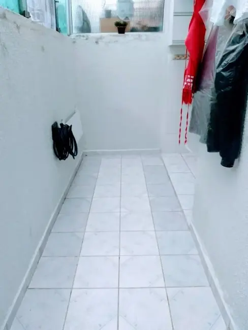 Foto 9 de Casa de Condomínio com 2 quartos à venda, 89m2 em Jardim Las Palmas, Guaruja - SP