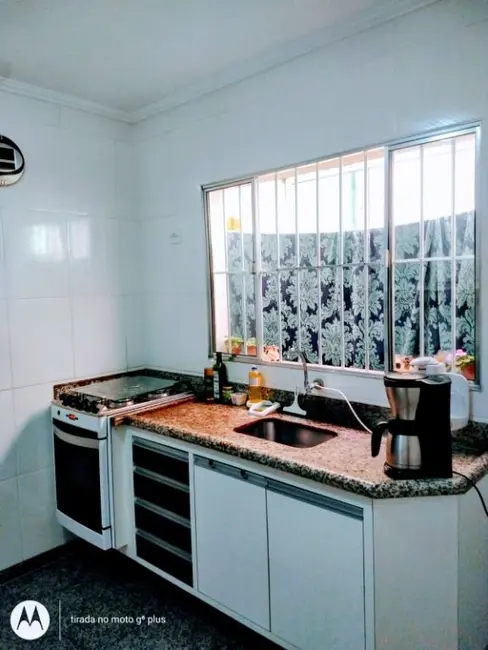 Foto 5 de Casa de Condomínio com 2 quartos à venda, 89m2 em Jardim Las Palmas, Guaruja - SP