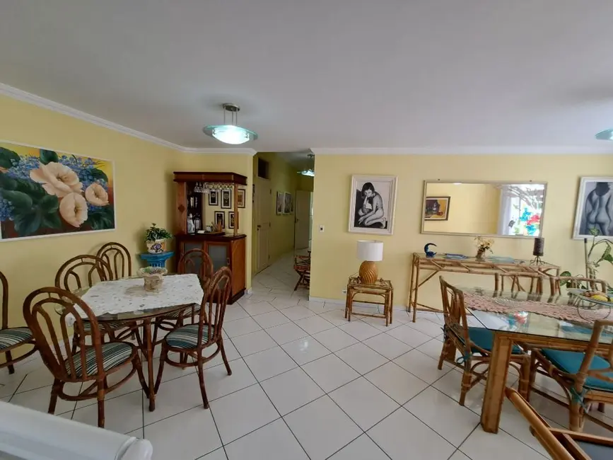 Apartamento com 3 quartos à venda, 160m2 em Barra Funda, Guaruja - SP - imagem 5 Foto 5 de Apartamento com 3 quartos à venda, 160m2 em Barra Funda, Guaruja - SP