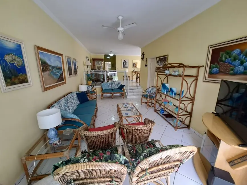 Apartamento com 3 quartos à venda, 160m2 em Barra Funda, Guaruja - SP - imagem 2 Foto 2 de Apartamento com 3 quartos à venda, 160m2 em Barra Funda, Guaruja - SP