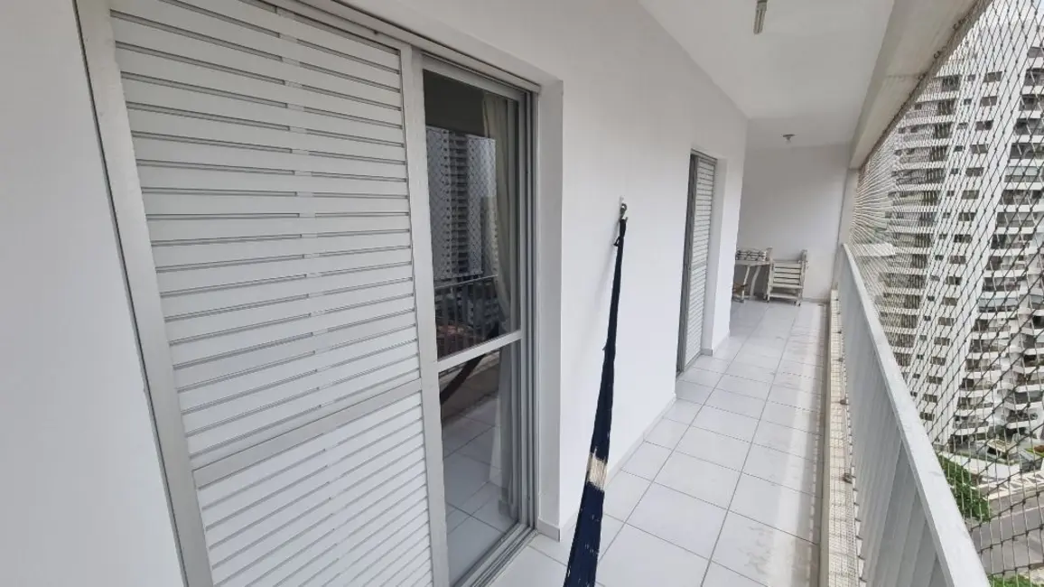 Foto 2 de Apartamento com 3 quartos à venda, 110m2 em Jardim Las Palmas, Guaruja - SP