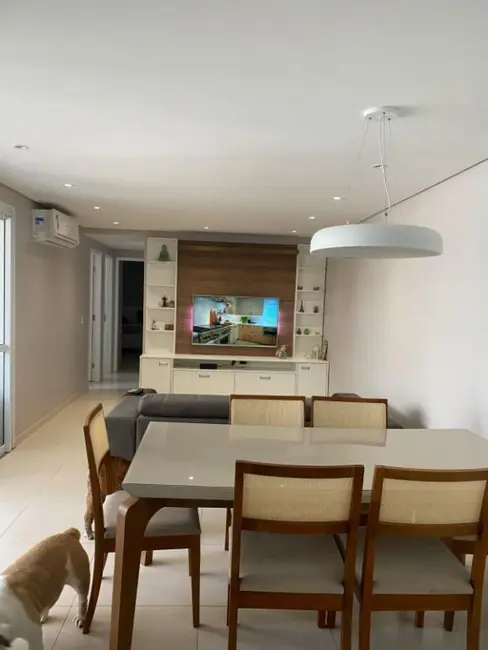 Apartamento com 2 quartos à venda, 83m2 em Barra Funda, Guaruja - SP - imagem 4 Foto 4 de Apartamento com 2 quartos à venda, 83m2 em Barra Funda, Guaruja - SP