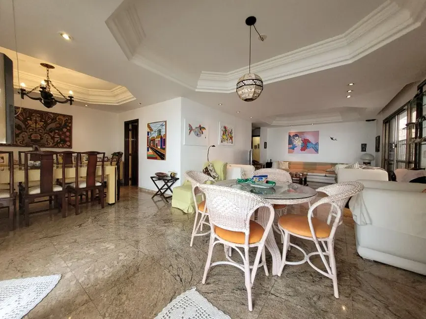 Foto 5 de Apartamento com 4 quartos à venda, 216m2 em Guaruja - SP