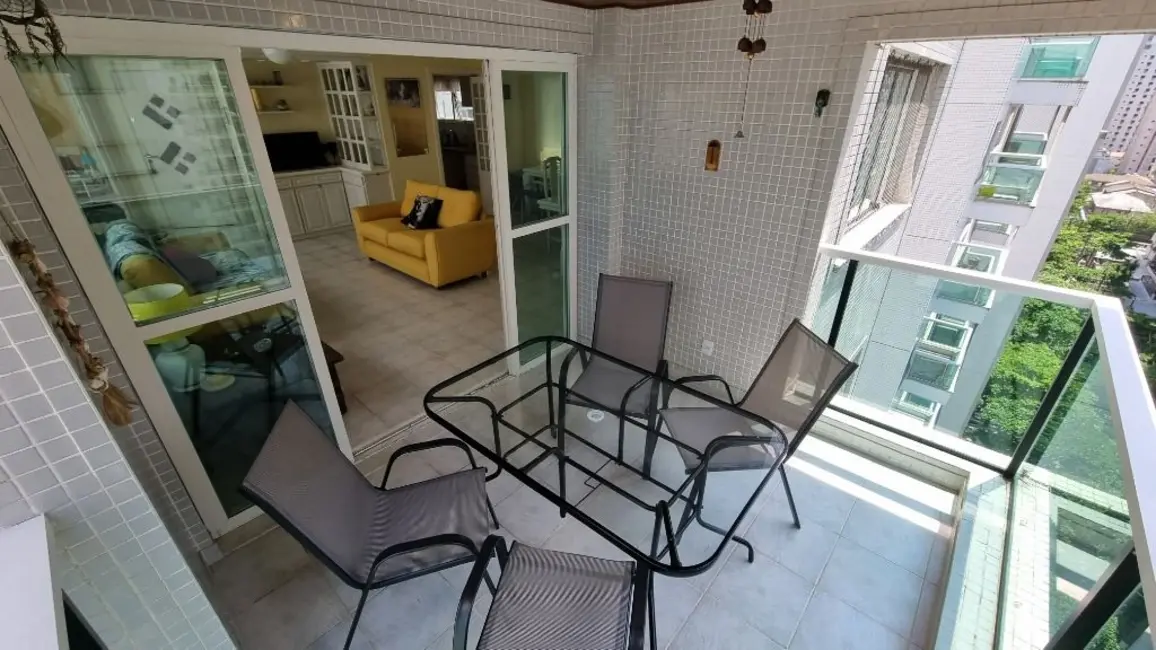 Apartamento com 4 quartos à venda, 196m2 em Barra Funda, Guaruja - SP - imagem 2 Foto 2 de Apartamento com 4 quartos à venda, 196m2 em Barra Funda, Guaruja - SP