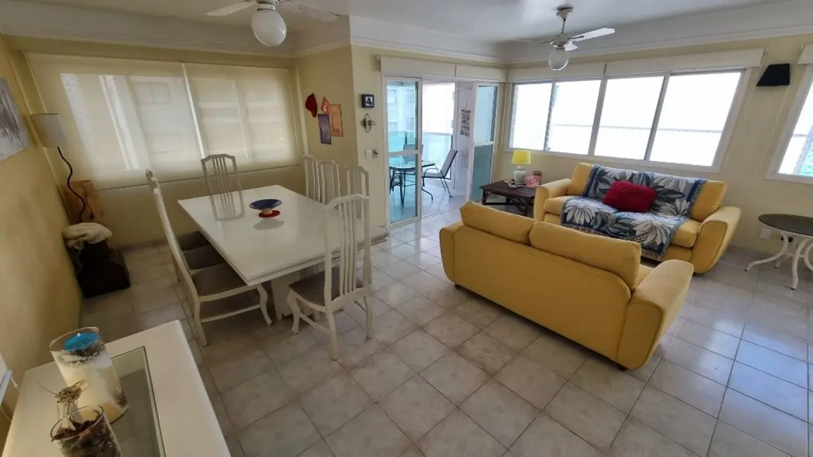 Apartamento com 4 quartos à venda, 196m2 em Barra Funda, Guaruja - SP - imagem 5 Foto 5 de Apartamento com 4 quartos à venda, 196m2 em Barra Funda, Guaruja - SP