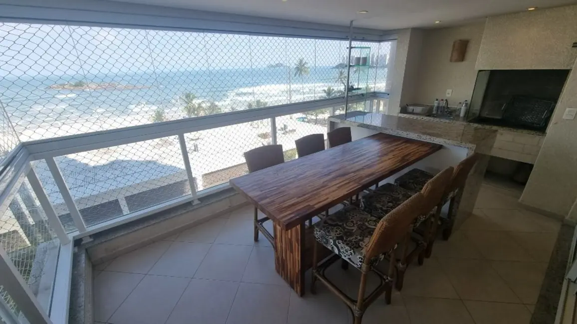 Apartamento com 3 quartos à venda, 164m2 em Guaruja - SP - imagem 3 Foto 3 de Apartamento com 3 quartos à venda, 164m2 em Guaruja - SP